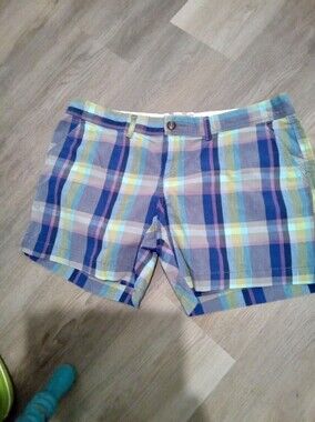 Old Navy Plus Size 14 Multicolor Plaid 5" Shorts